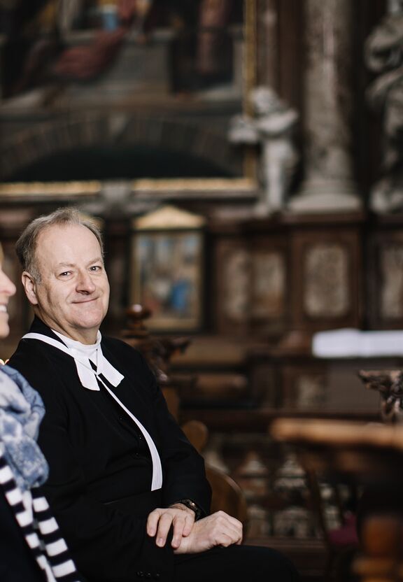 Stift St Florian Stiftsdechant Besucherin @Doris Himmelbauer